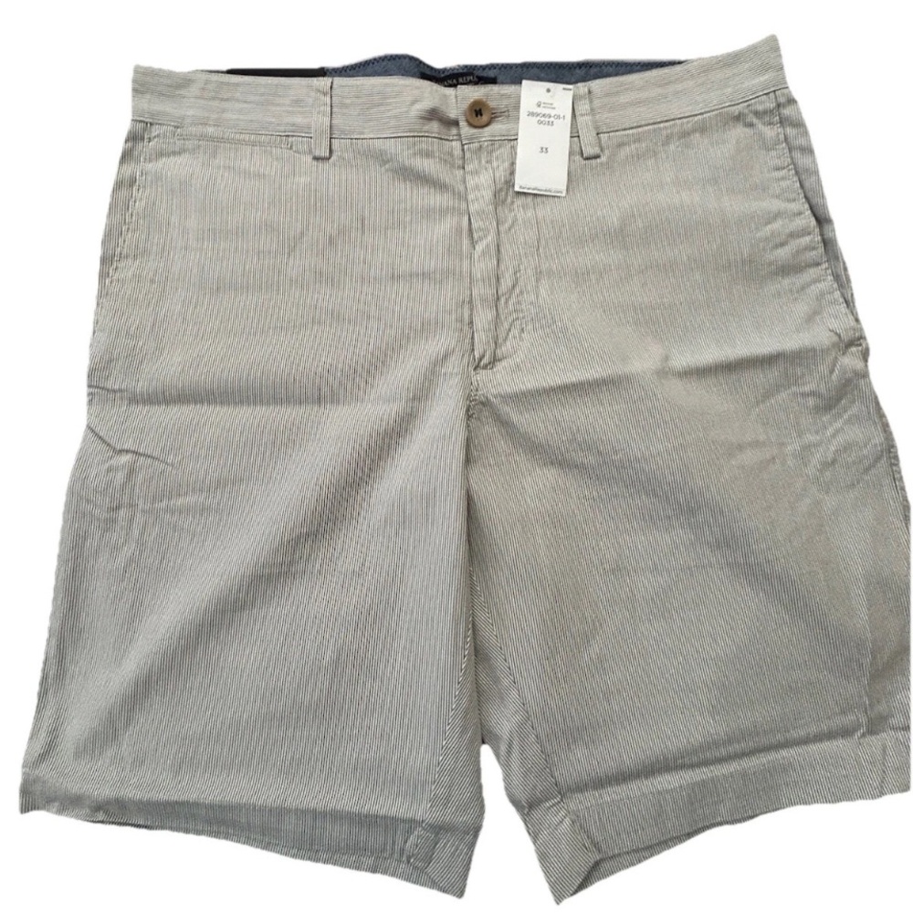 Men Banana Republic Gray & White Stripes Aiden Shorts Size 33